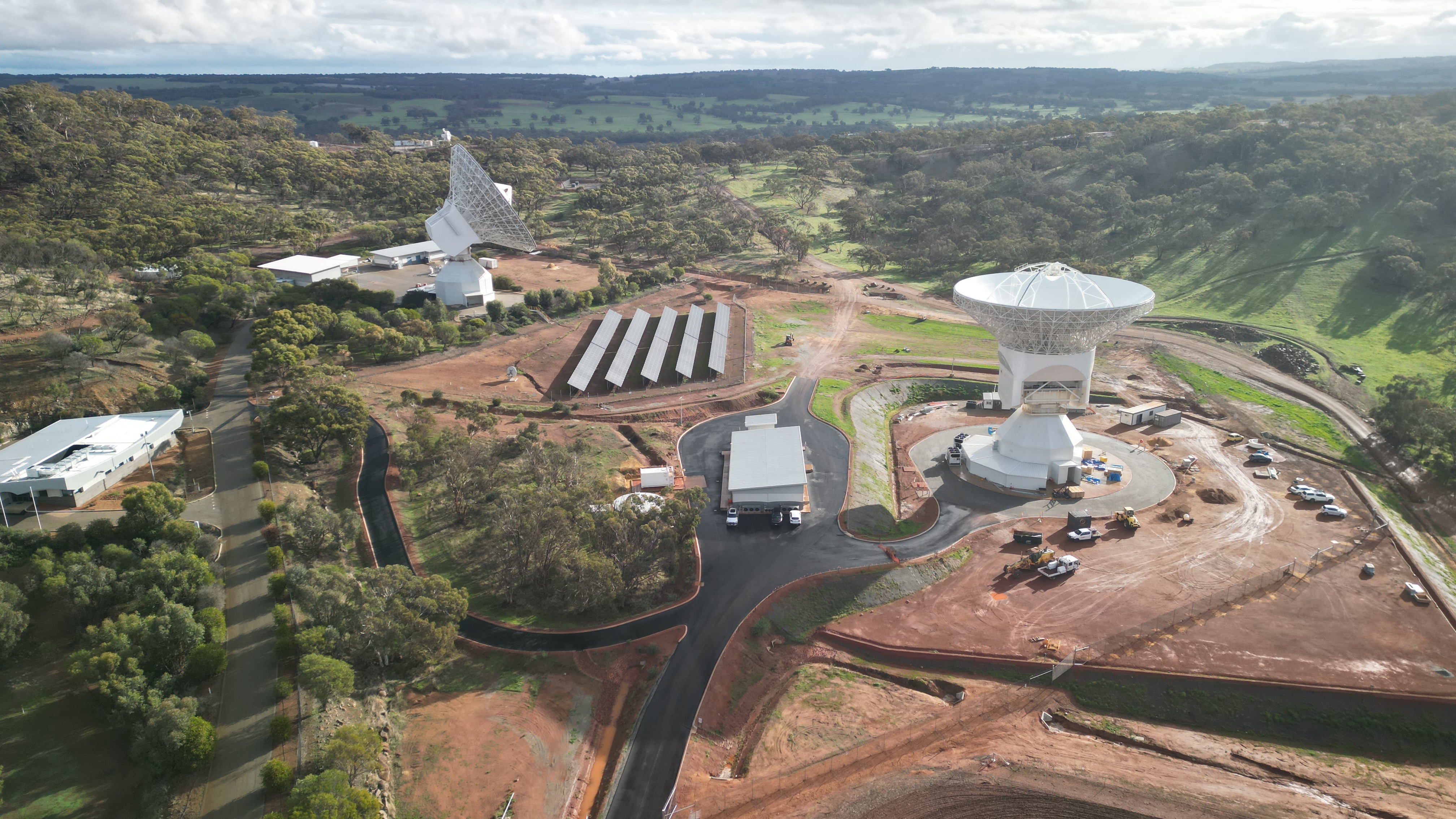 Deep Space Antenna — Cladding Installation — Photo 12
