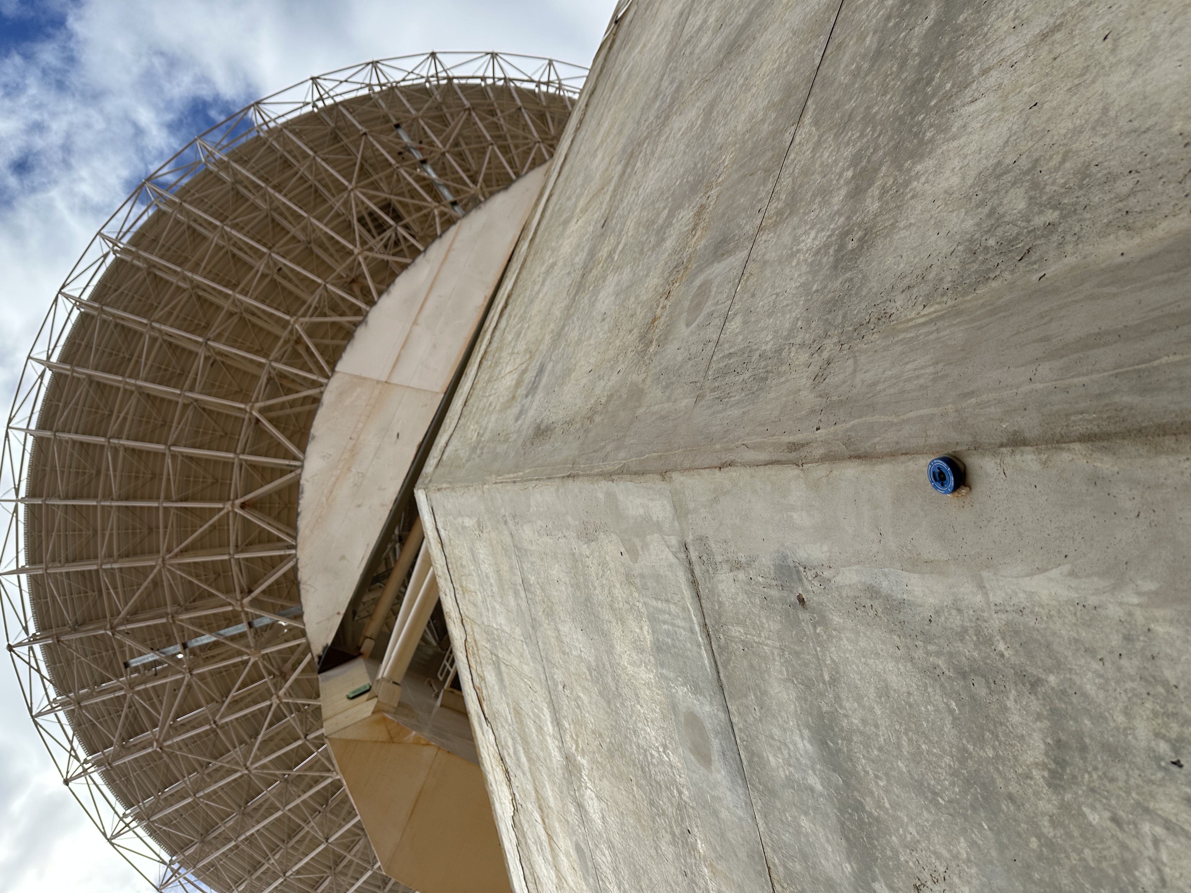 Deep Space Antenna — Cladding Installation — Photo 20