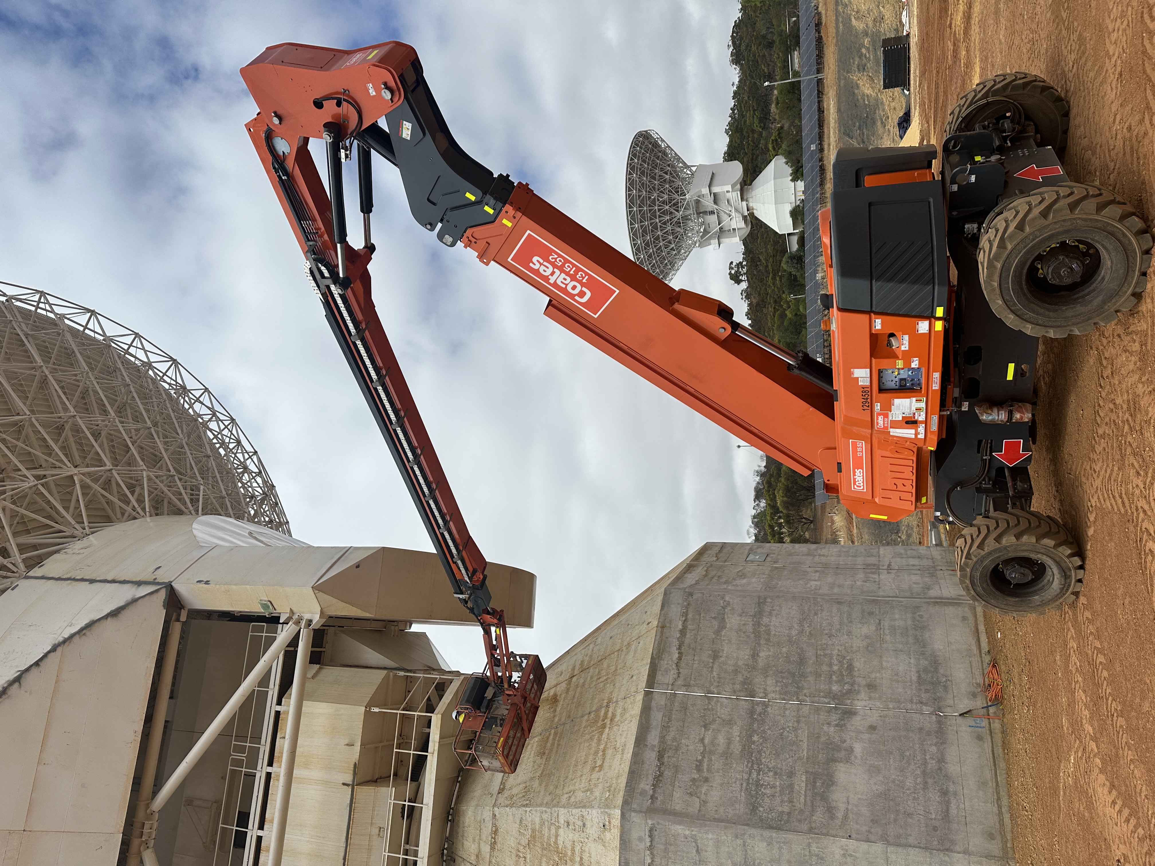 Deep Space Antenna — Cladding Installation — Photo 21